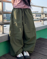 イルミ ナイロンビゾスナップワイドパンツ