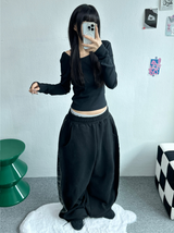 OPEN BACKLESS SEMI-CROP LONG SLEEVE T💙🤍🖤 - 3 COLORS