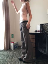 グレーゾーンカーゴローパンツ