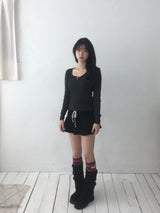 Loose button t