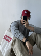 アーロンモーデンエッセンシャルセミクロッピードロングスリーブTシャツ