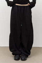 Eti Curved Sweatpants