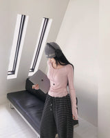 メローデザインロングスリーブカットソー (or Long-Sleeve Top)