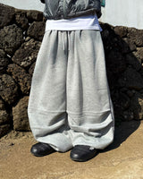 Real Wide Two-Tuck Napping Balloon Pants