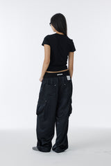 FLOWER CROP TOP (BLACK)