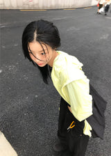  AIRY HOODED WINDBREAKER
