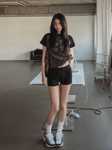 Micro banding short pants