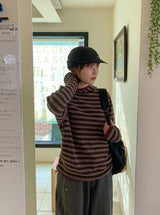 [unisex] キルシュッドボタンストライプフーディー