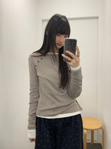 Kanit Diagonal Button Round Long Sleeve Tee