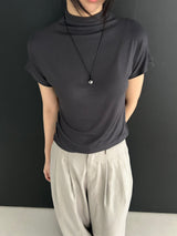 402 / NATURAL HALF NECK TEE