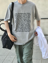 スクエアフレームレタリング半袖Tシャツ
