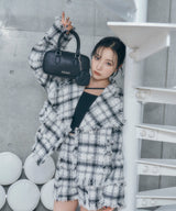 ハートミラー付きショルダーバッグ