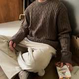  Yogis Heavy Overfit Kissing Round Knit