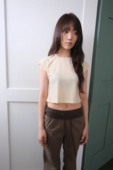 cap crop T (3c)