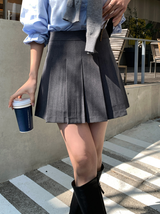 ウォンテッドプリテッドミニスカート