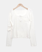 ミュートUネックポケットロングスリーブTシャツ