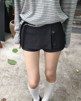 ボタンラップスカート