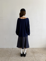 deep v neck loose T 