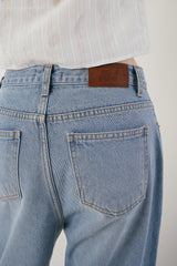 Light washing denim