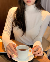 Naika タートルネックTシャツ