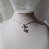 [NMIXX Sullyoon Necklace] デインティハート＆リボンセミチョーカーネックレス - シルバーカラー