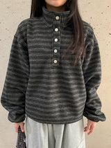 ペタンズブラッシュハイネックボーダー裏起毛スウェットシャツ