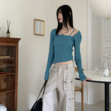 Nuel square neck thong slit long sleeve T-shirt