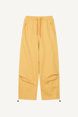 Round curve sweatpants