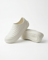 Bold Wave Clog
