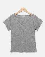ムロ ボタン ショートスリーブ Tシャツ