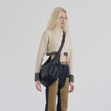 String_ Black