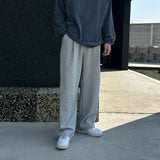 LMN Limited One Tuck Wide Sweatpants (3 colors)