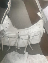 Cellander Pocket Tassel Shoulder Bag (white)