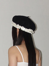 FRILL TRIM BERET