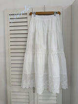 Cotton Punching Banded Waist Long Skirt