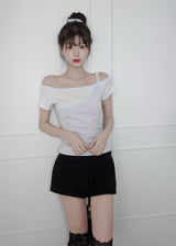 [Limited quantity] Coquette Lace Shirred Fold-Over Shorts