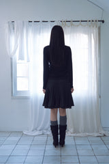 クリームUネックロングスリーブ_ブラック