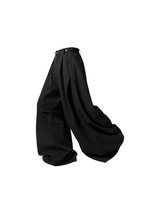 RELABEL Three-dimensional Composition (Lines and Corners) Horizontal And Vertical Combination Of Pleated And Draped Loose-fitting Scimitar Silhouette Suit Trousers