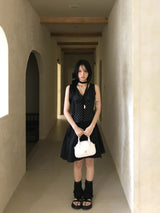French Dot V-Neck Sleeveless Blouse