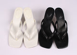 FLIP FLOP HEELS
