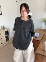 WAFFLE BUTTON OVERSIZED TEE (3C)