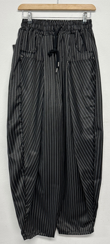 5000ソールド🥳❤‍🔥 (SLIT STRIPE RIVET VER❤‍🔥) 2プリーツバルーンパンツ🩶🖤🤍 - 3カラー