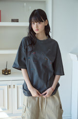 26SS★ ディノステッチ刺繍ピグメント半袖Tシャツ