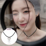 [IDLE Shuhua Necklace] メルティングメタリックハートチョーカーネックレス - Silver Color
