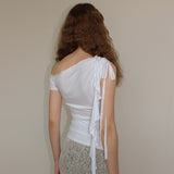 ONE SHOULDER RUFFLE TRIM TOP / WHITE