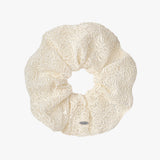 ROSE LACE SCRUNCHIE (CREAM)