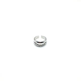 Double twisted ring