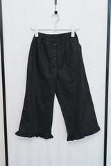 Frill Button Half Pants (Black)