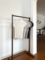 button T-shirt (4 colors)
