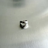 Cross Loop Ring
